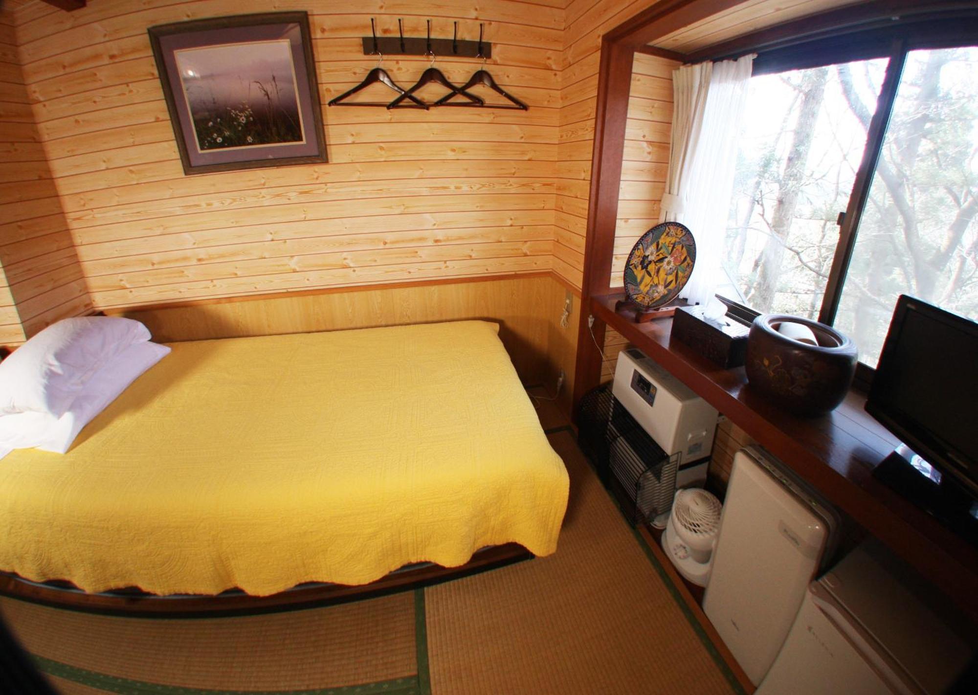 Gableview Forest Inn ゲーブルビュー Нико Стая снимка