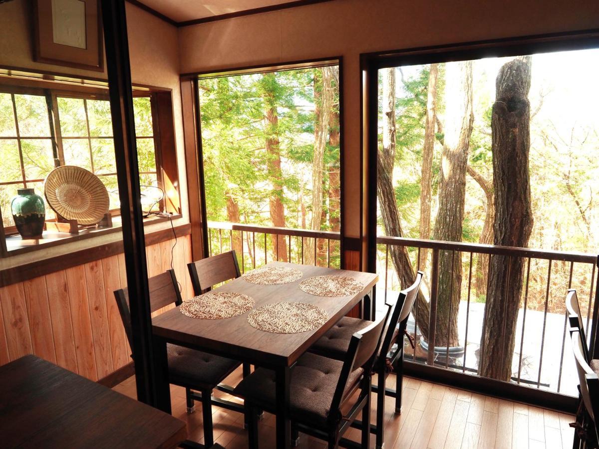Gableview Forest Inn ゲーブルビュー Нико Екстериор снимка